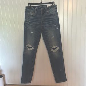 American Eagle men’s jeans